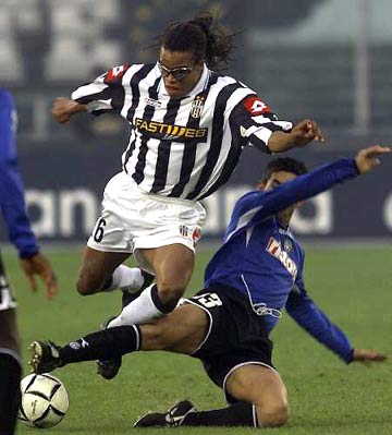 斯内德：我不是健美运动员没去过健身房；枪手今年会有所作为