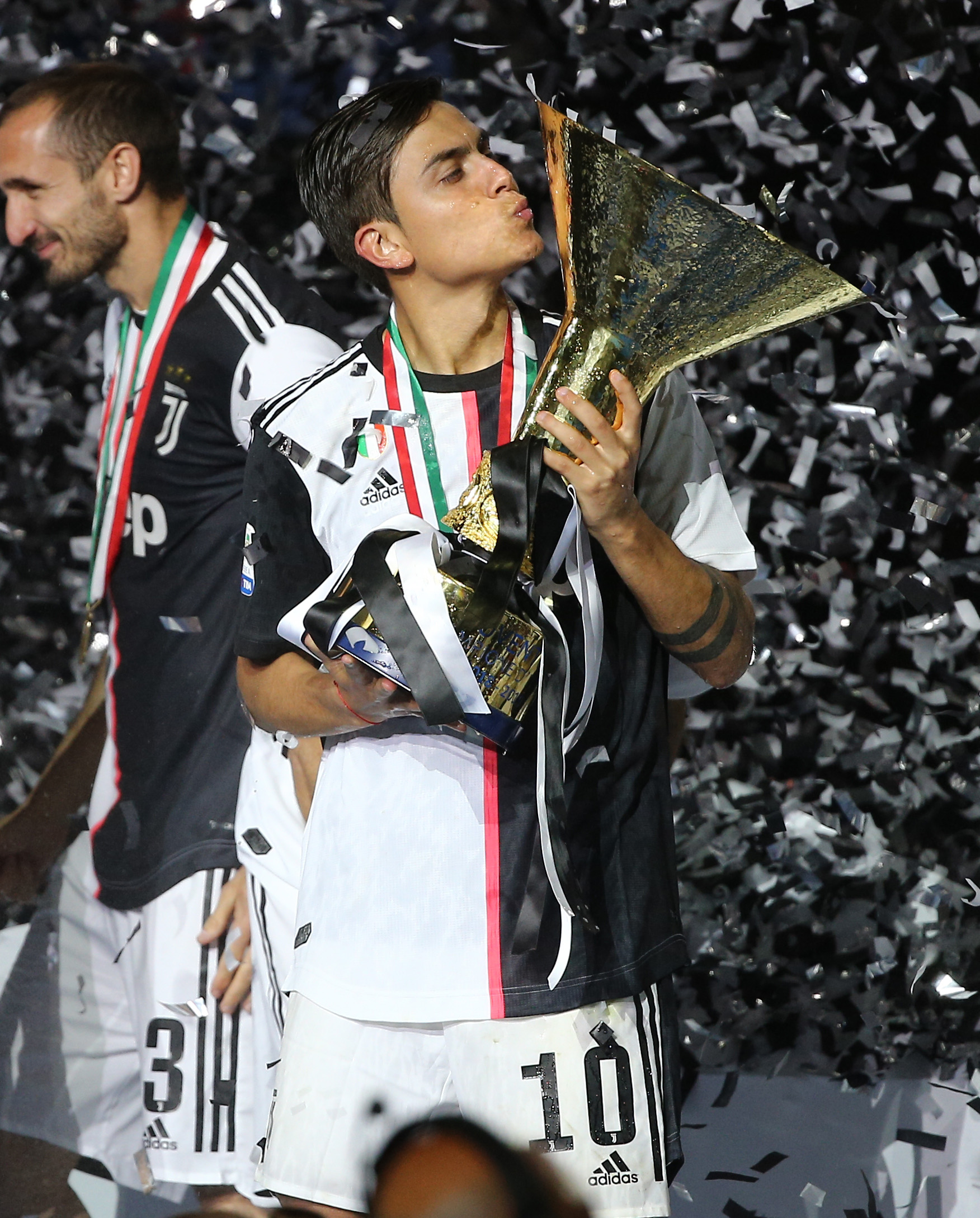 蒙特拉：不能把伊尔迪兹固定在某个位置，那不利于他继续成长