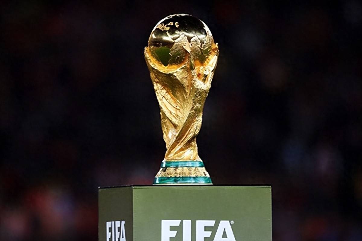 开场前8投全丢！马刺迅速回暖半场轰下77分创赛季新高