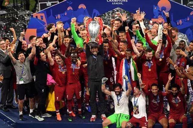 贝尔纳韦：为追随马雷斯卡来帕尔马；巴萨青训营培养我价值观